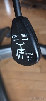 Prodám použité kancelářské křeslo Sigma - 8