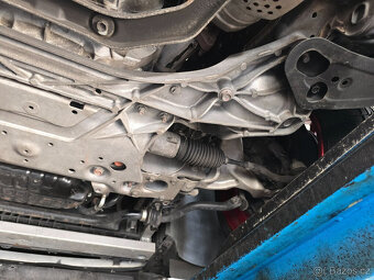 Prodám Nissan 370Z 241kW r.v. 2011, cabrio, manual. - 8