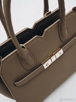 Luxusní kožená kabelka značky LÚNA model LINNÉA - 8