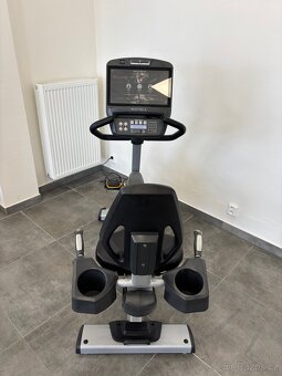 Matrix R7xi profi kolo s pěrkou zad - 8