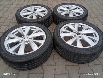 ŠKODA KAROQ, kola 18", nová letní - 8