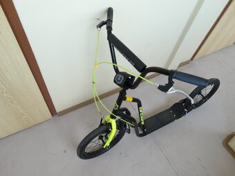 Nepoužitá větší koloběžka Arcore GRAVITY - 8