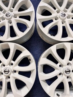 5x114,3 R17 originál alu Nissan Juke - ET 47 - 8