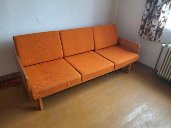 NÁBYTEK ZE 70. LET - 8