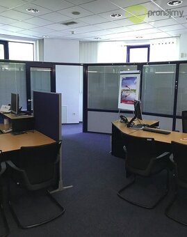 Pronájem obchodního prostoru 423 m² - 8