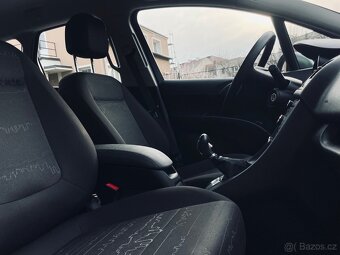 Opel Meriva B - SERVISKA, nová STK =JEN 57 TIS KM= - 8