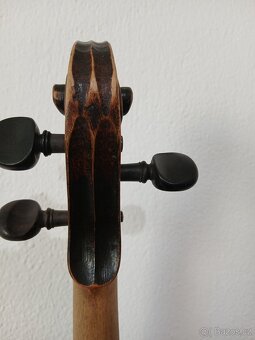 Staré housle - 8