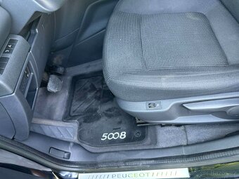 5008 Peugeut. 2012 rok. 2,0 nafta. Automat 7 mistni - 8