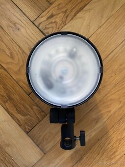 Profoto B10 - 8