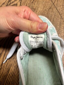 Plátěné tenisky Pepe Jeans, vel. 38 - 8