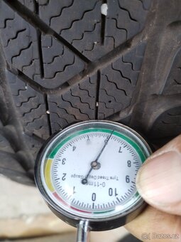 215/55/17 zimni pneu PIRELLI CONTI 215/55 R17 - 8