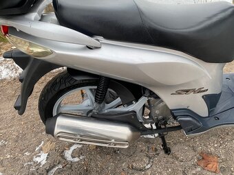 Honda SH 125 - 8