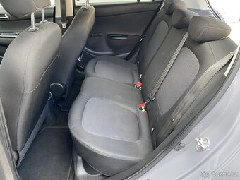 Hyundai I20 1.3i , 62 kW benzín, 2013 - 8