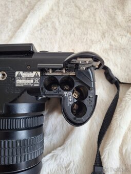 FujiFilm FinePix S9500 - 8