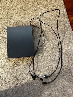 Xbox One X 1TB Project Scorpio Edition - 8