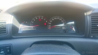 Toyota Corolla 1.6i - 8