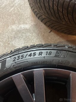 ALU Kola ŠKODA 5x112 R18 A ANTARES Zimní Pneu 235/45/18 - 8