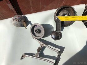 Jawa dily - OR 550 , Perák , kejva/ hlava - 8