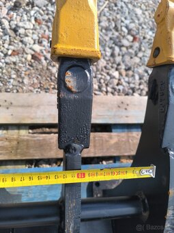 Hrábě pro bagry 8-16t - 8