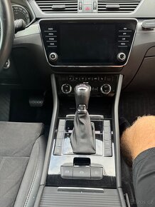 Škoda Superb 3 2.0 TDi 140kw - 8