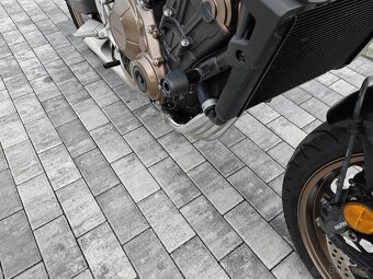 Honda cb 650r  po dohodě 35kw - 8