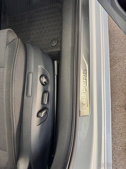 Škoda Superb 3 2.0 TDI 110kW DSG Navi Virtual ACC Matrix DAB - 8