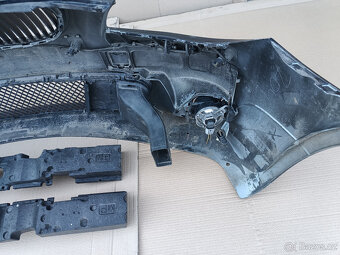 přední nárazník BMW e60 / e61 Mpaket - nastrojený - 8