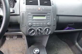 Volkswagen Polo 1.2HTP 40KW 49900KM - 8