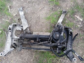BMW e65 napravnice a řizeni hřebenové - 8