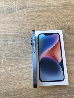IPhone 14 128 GB modrý - 8
