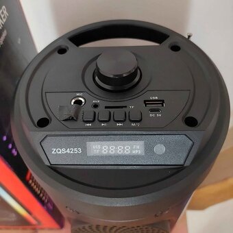 Solární bluetooth reproduktor 16W, výška 40 cm, mikrofon, dá - 8