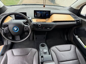 BMW i3 - 8