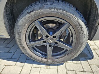 Prodám VW Transporter T5 2.0 103kW r.v.2010 - 8