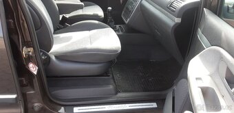 VW Sharan 1.9 TDI Freestyle 85 kw 7-míst - 8