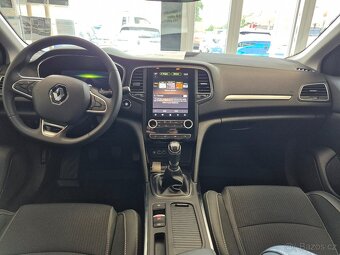 Renault Megane IV 1.3/benzin/ČR/4válec - 8