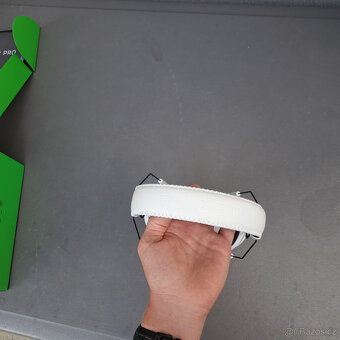 Razer Blackshark V2 Pro-white edition - 8