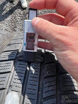 Zimní 215/65 R16 TOMKET 6-7mm - 8