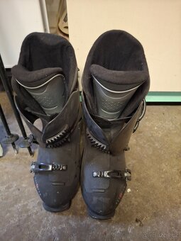 Lyže Tiger Volkl 163 cm s lyžáky a hůlkami blizzard - 8