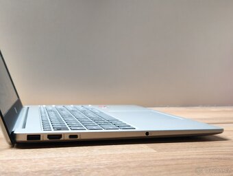 15,6" IPS_HP PAVILION 15_R3-5425U_8GB_256GB SSD_AMD - 8