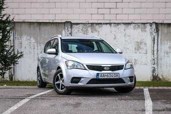 Kia Cee´d SW 1.4 CVVT 16V LX - 8