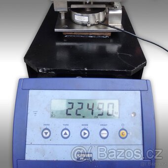 Štípačka, štípač dříví s elektromotorema tlakem 22 tun - 8
