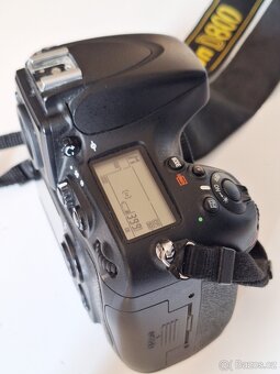 Nikon D800 tělo - 8