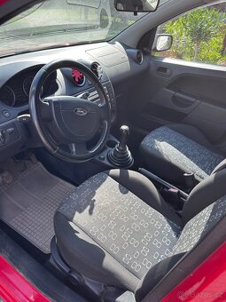 Ford Fiesta 1.3 benzín rv. 2004 - 8