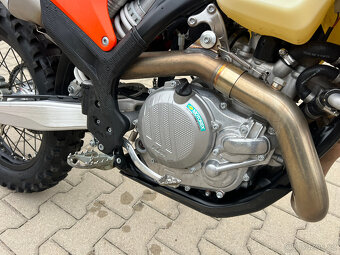 KTM 450 EXC-F rv.2022 1 majitel. stav nového stroje 51 mth - 8