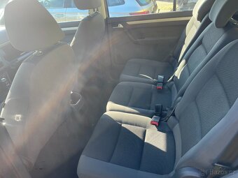 Volkswagen Touran, 7 místný, 1,6 TDI, 77 Kw, r.v. 2015 - 8