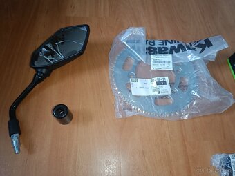 Drobnosti Kawasaki různé modely - 8