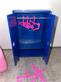 Nábytek Ikea Huset + panenky - 8