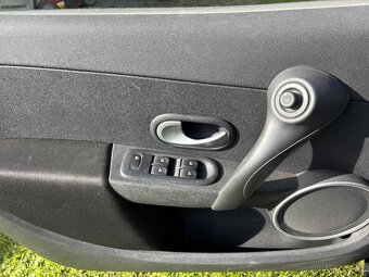 Renault Clio Combi, 1,2i tce benzín, 76 kW, rv 2011 - 8