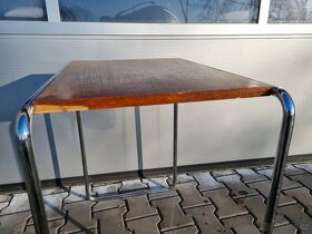 Chromový odkládací stolek - 8