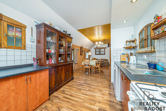 Apartmánový dům, Branná - 8